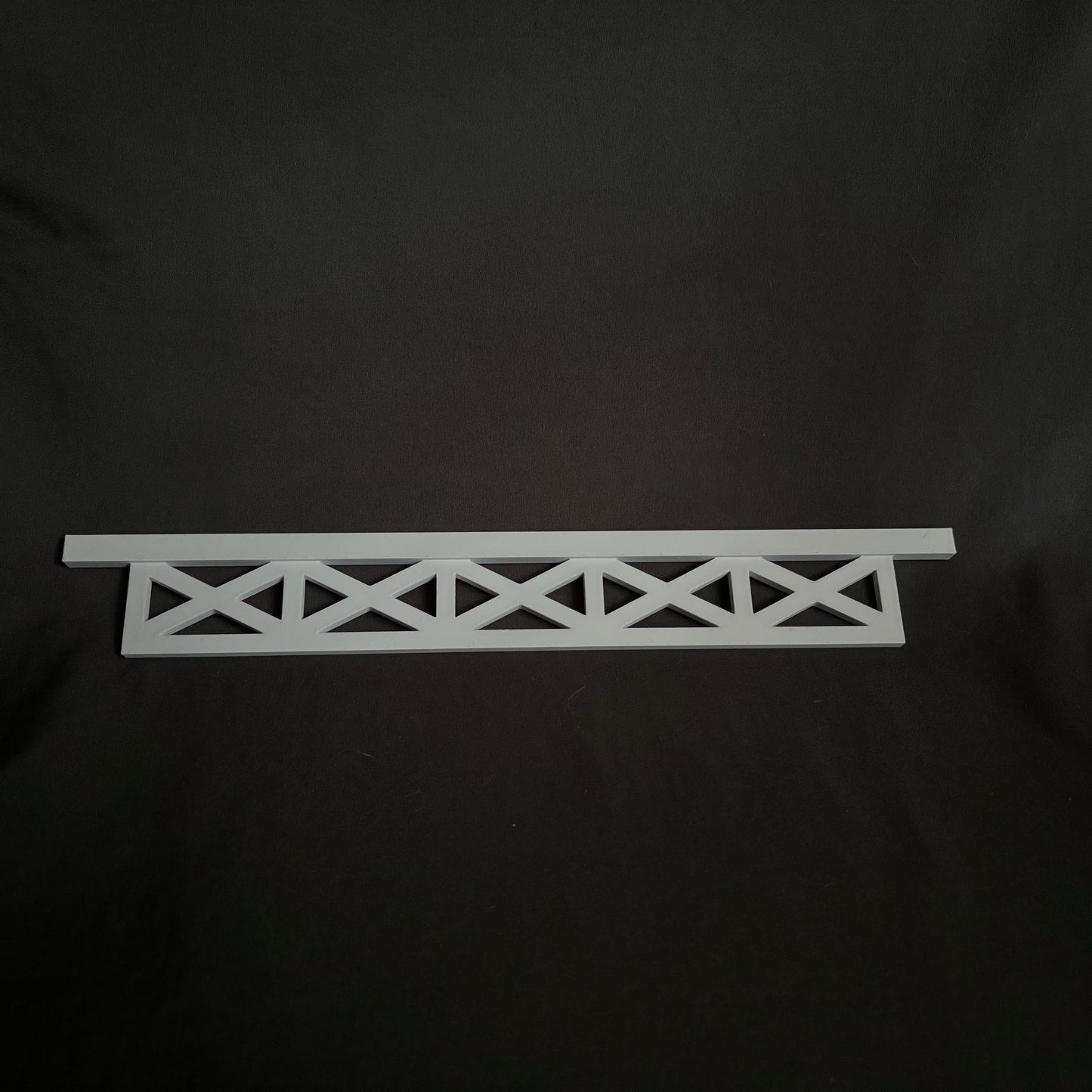 Cross Jump Plank (White)