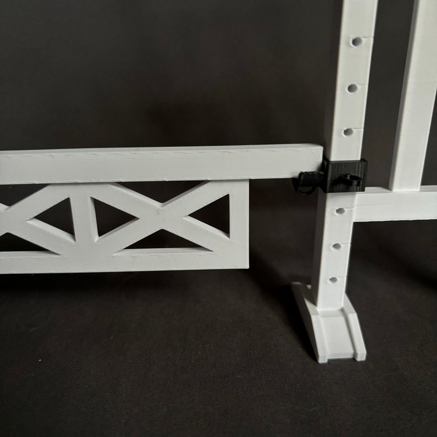 Cross Jump Plank (White)
