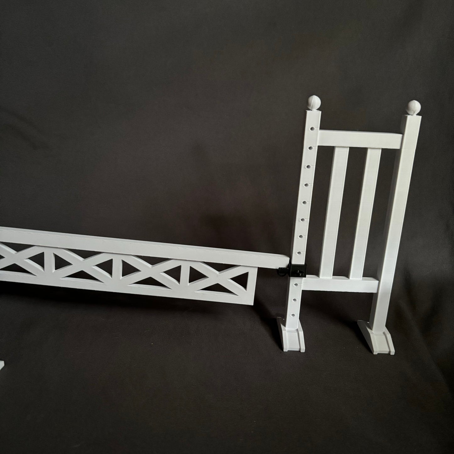 Cross Jump Plank (White)